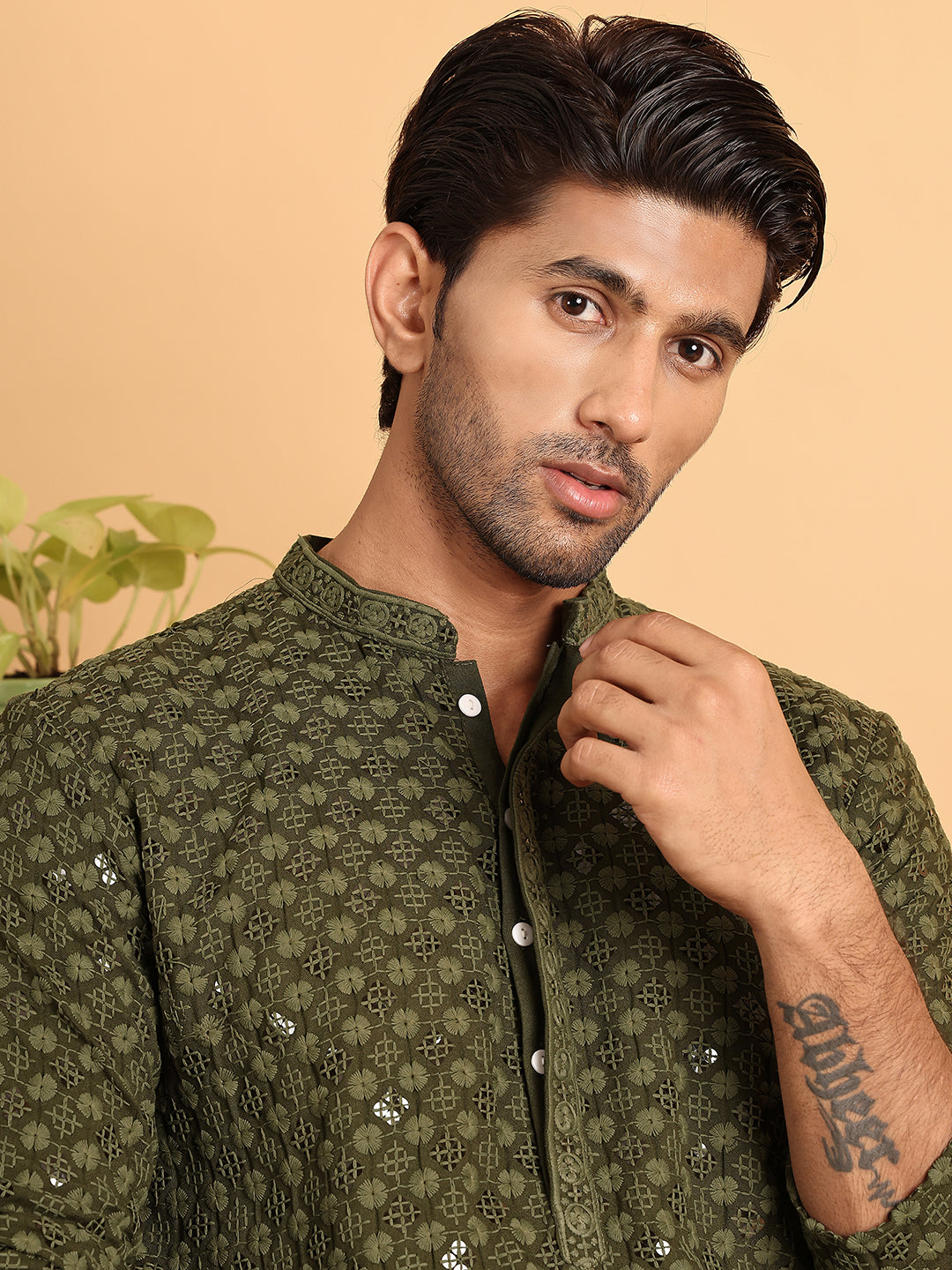 DesiQlo Men Embroidered Kurta Only - Green - KO_5117Olive_S