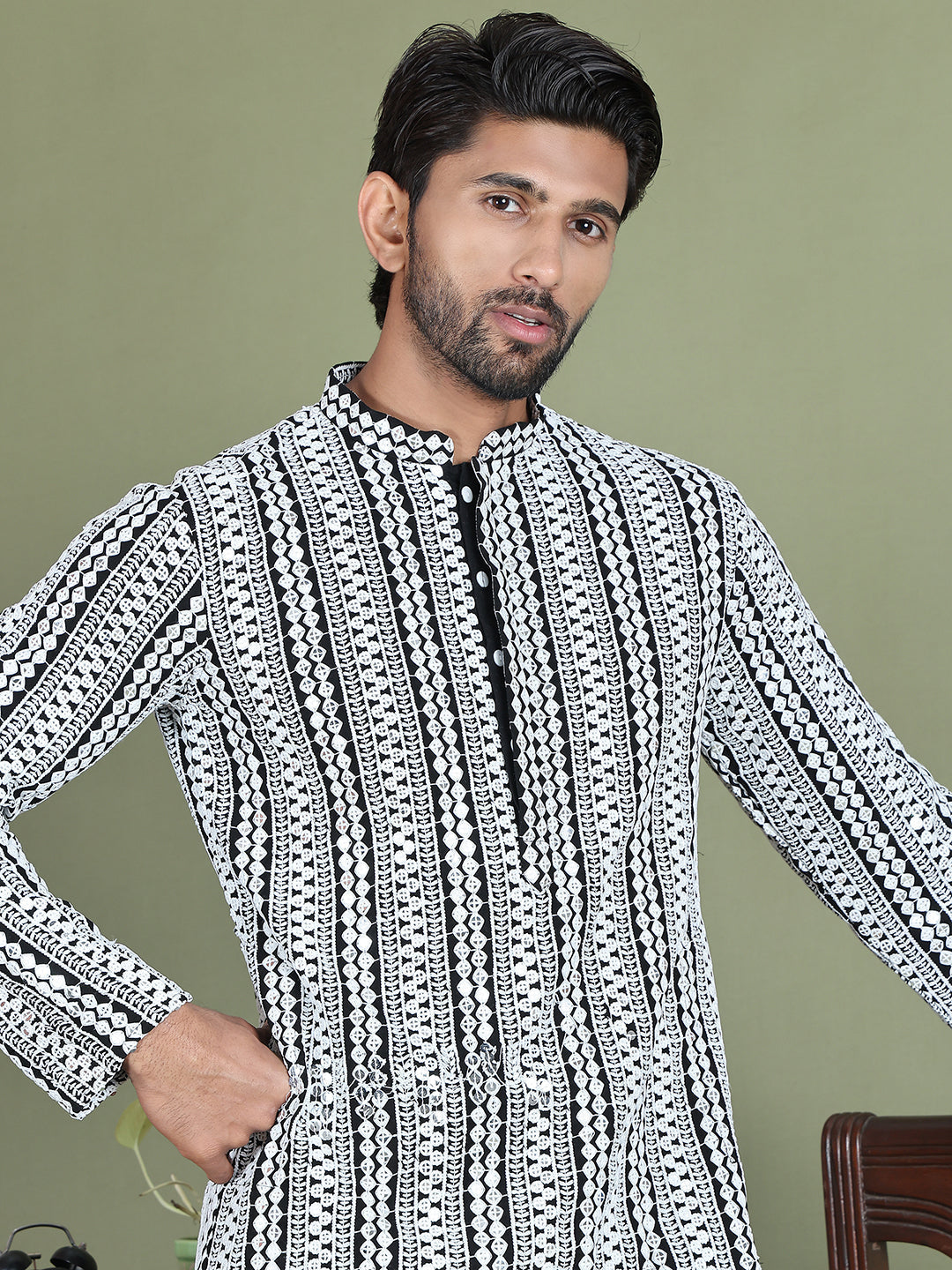 DesiQlo Men Embroidered Kurta Only - Black - ko_5146Black_S