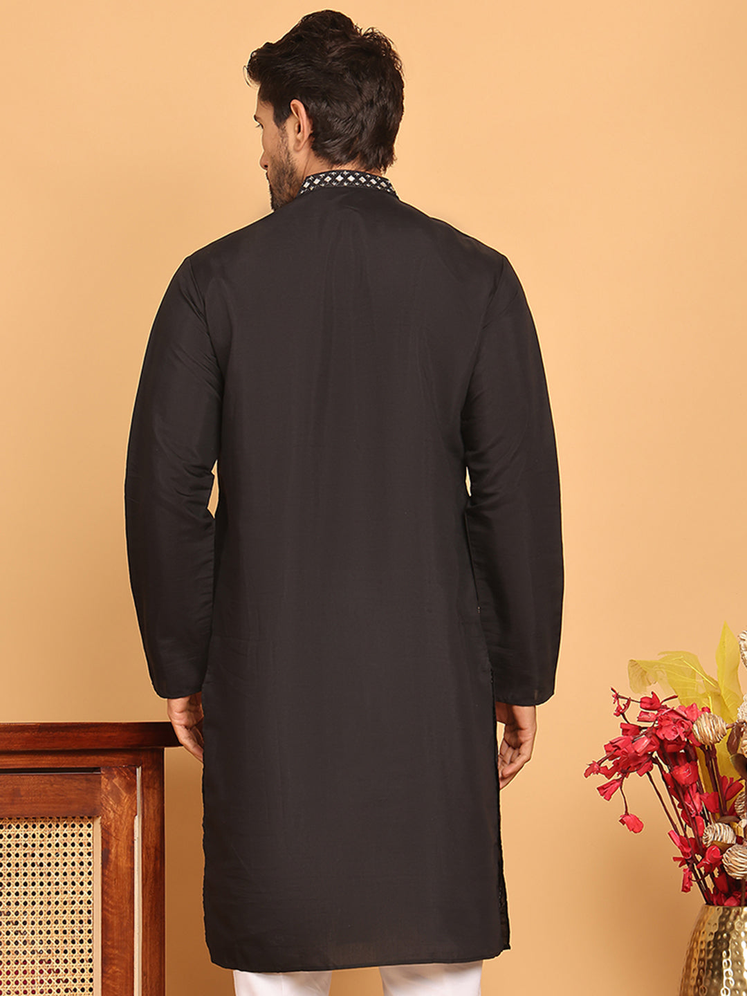 DesiQlo Men Embroidered Kurta Only - Black - KO_5159Black_S