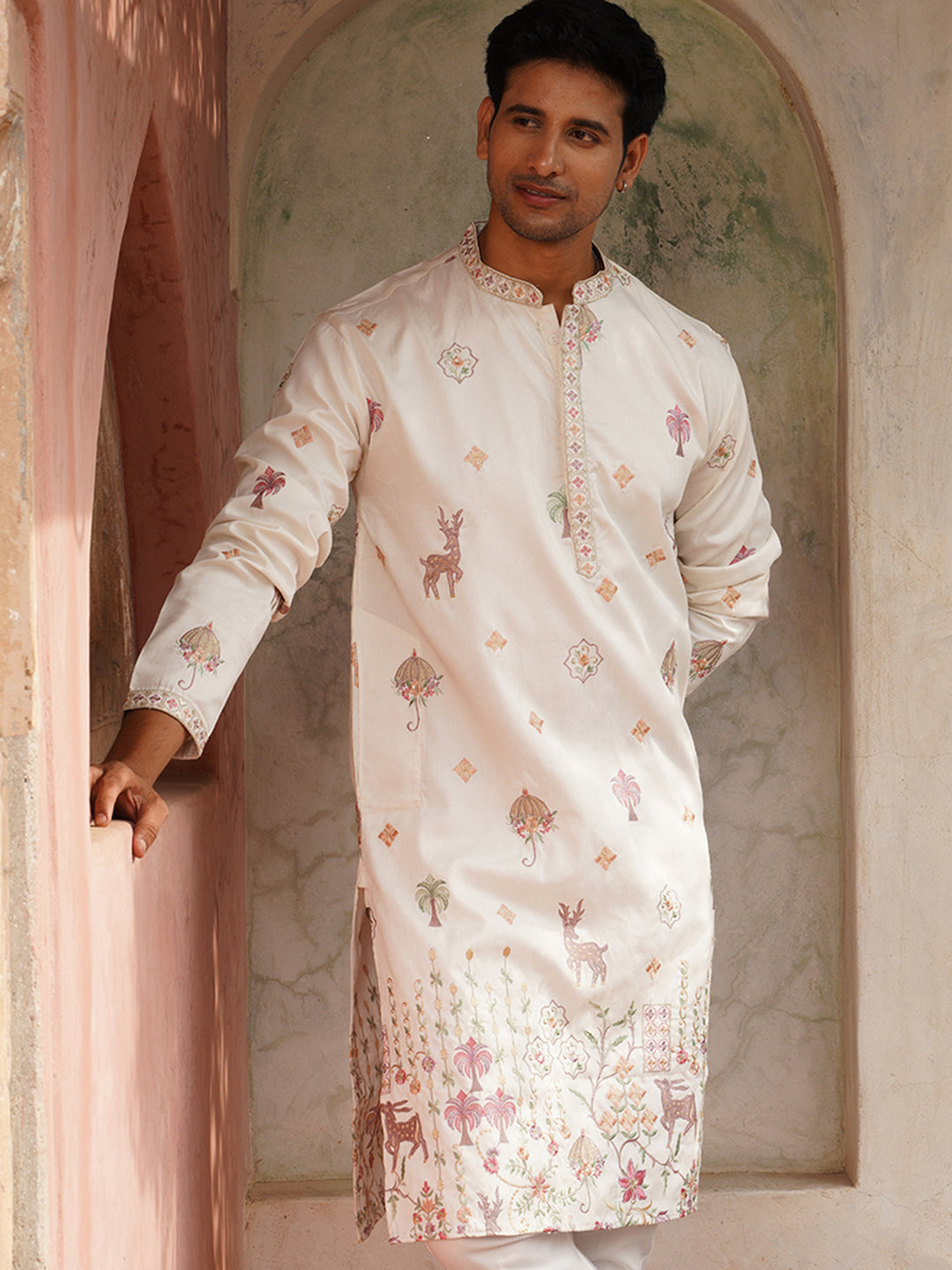 DesiQlo Men Embroidered Kurta Pyjama Set - White - JOKP_P_5163White_S