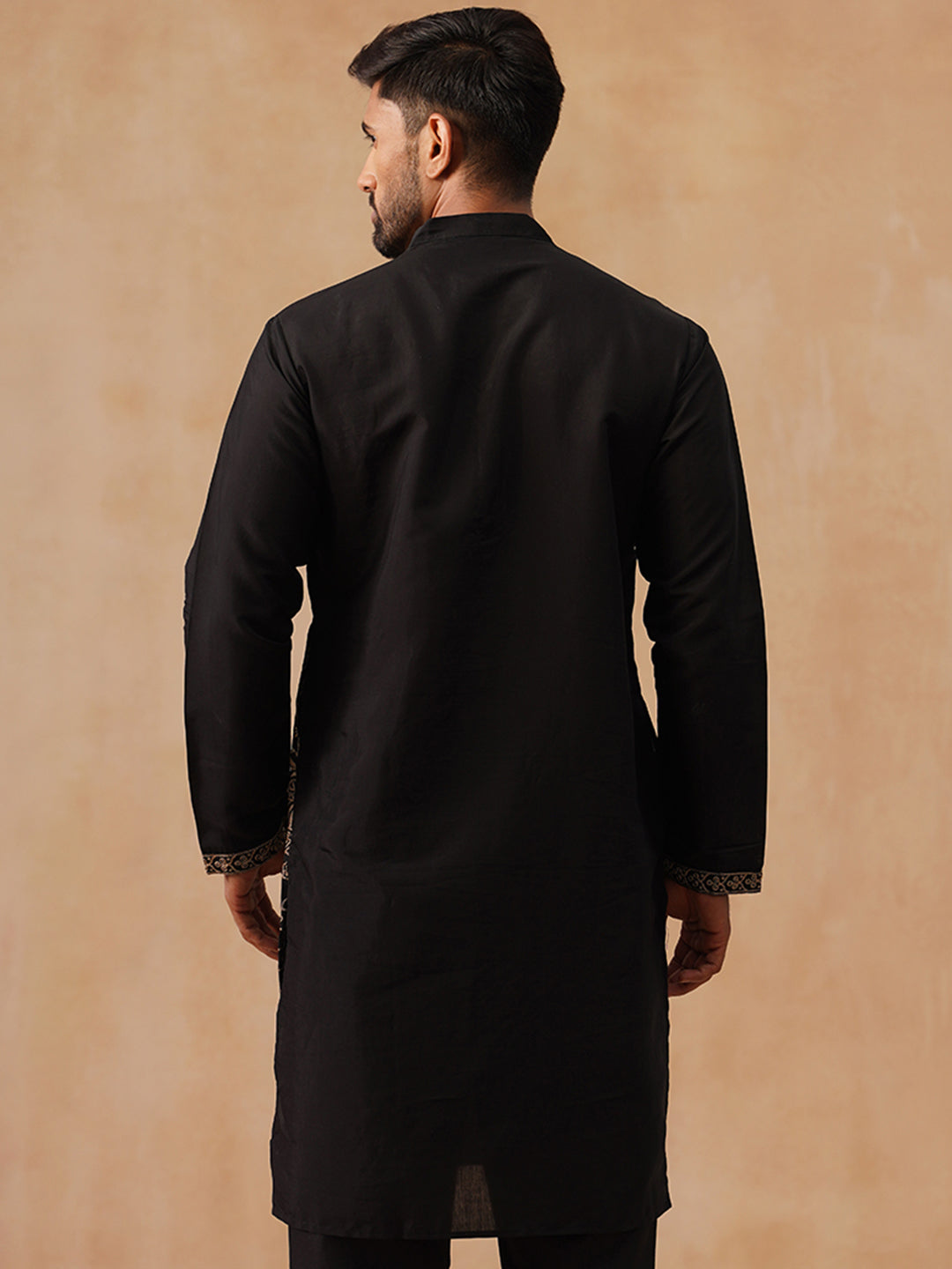 DesiQlo Men Floral Kurta Only - Black
