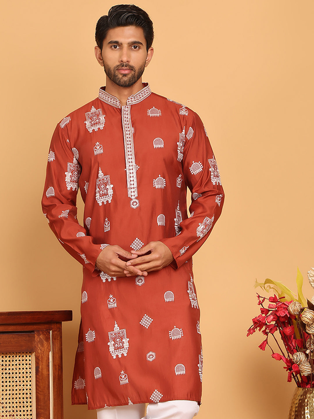 DesiQlo Men Embroidered Kurta Only - Red