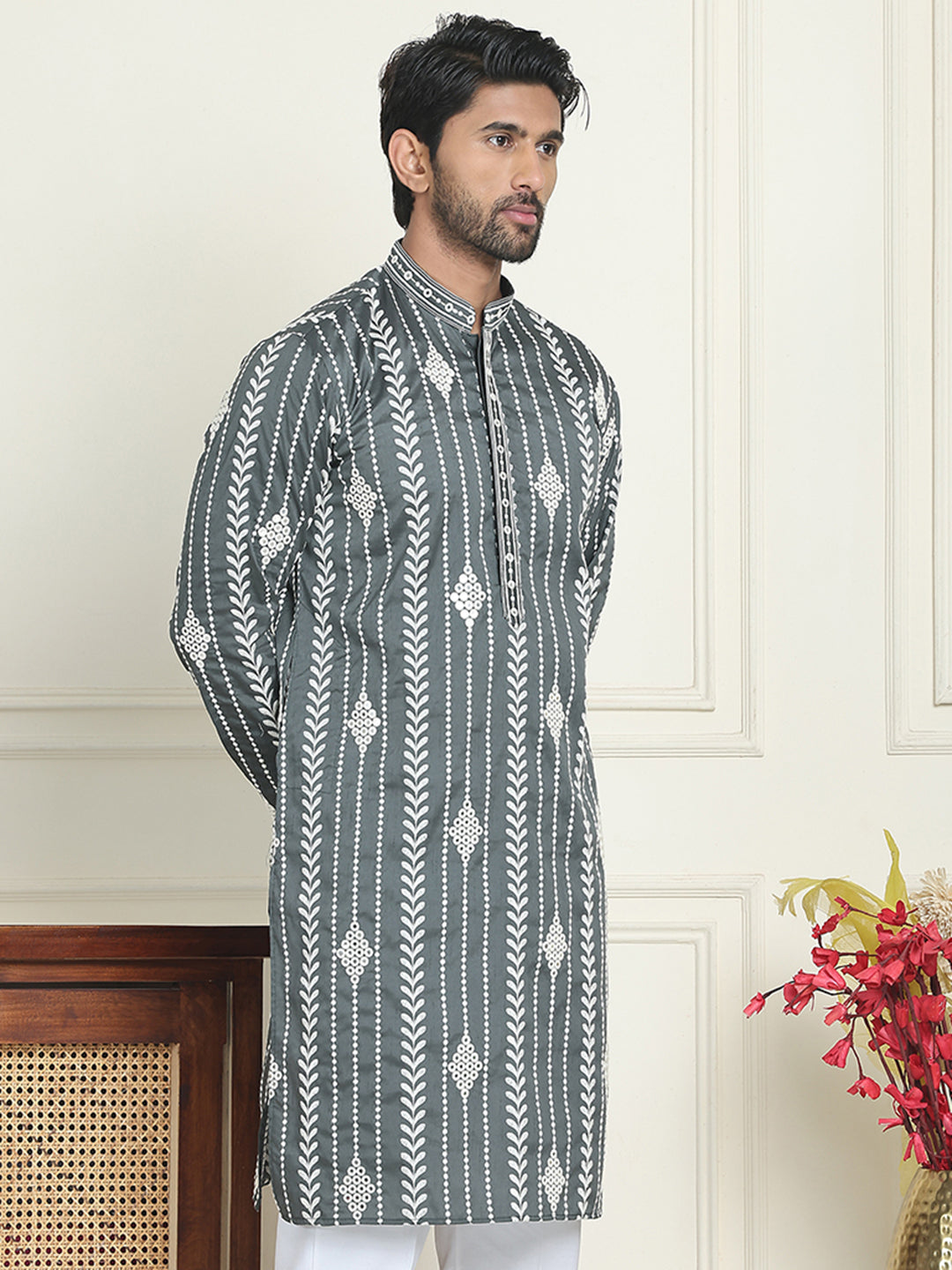 DesiQlo Men Embroidered Kurta Only - Grey - KO_5199Grey_S