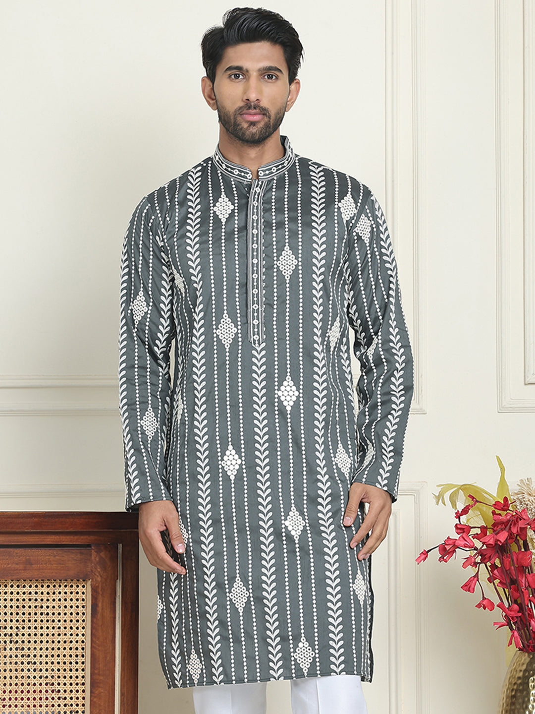 DesiQlo Men Embroidered Kurta Only - Grey - KO_5199Grey_S