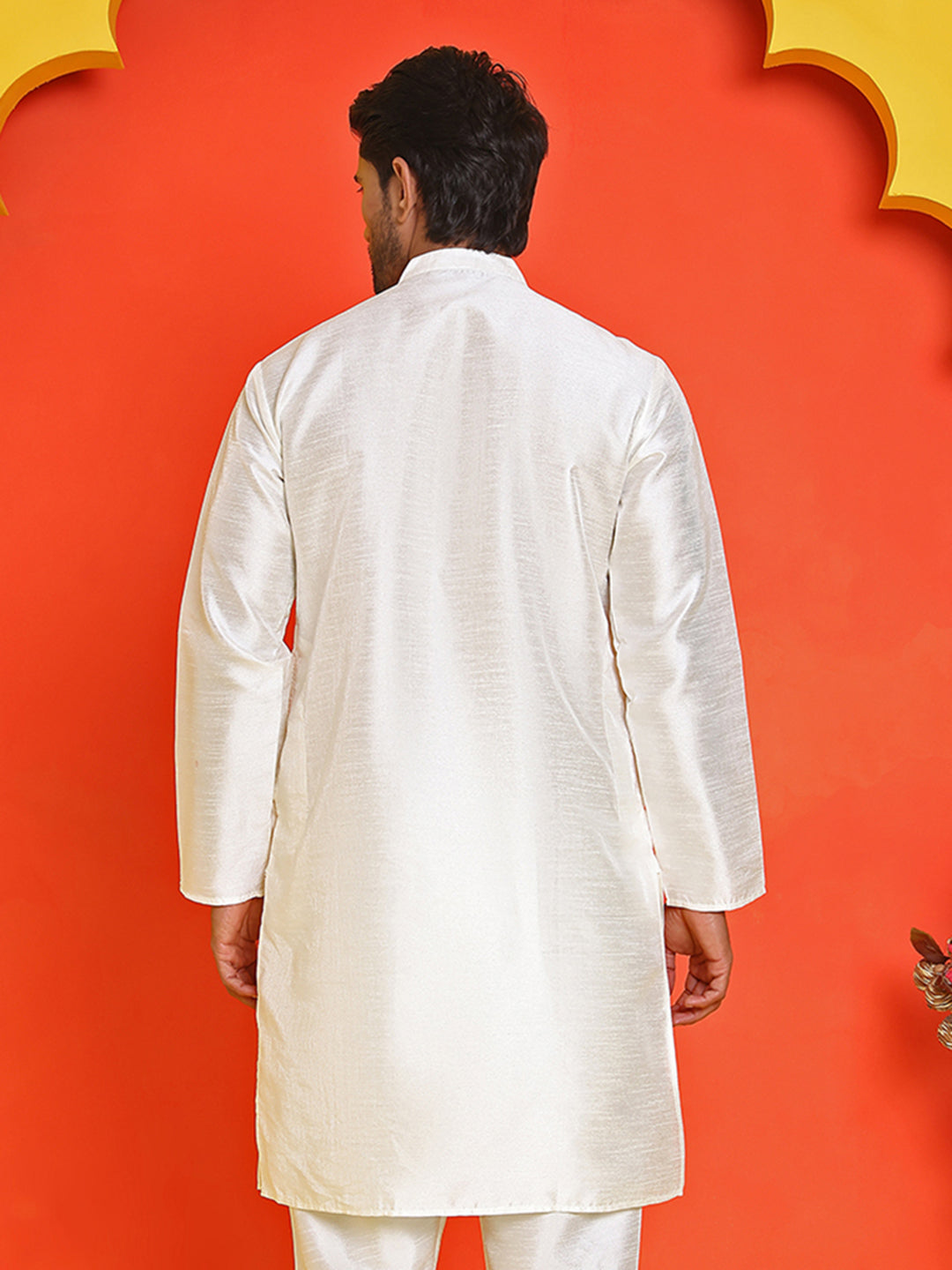 DesiQlo Men Solid Kurta Only - White - KO_5209White_S
