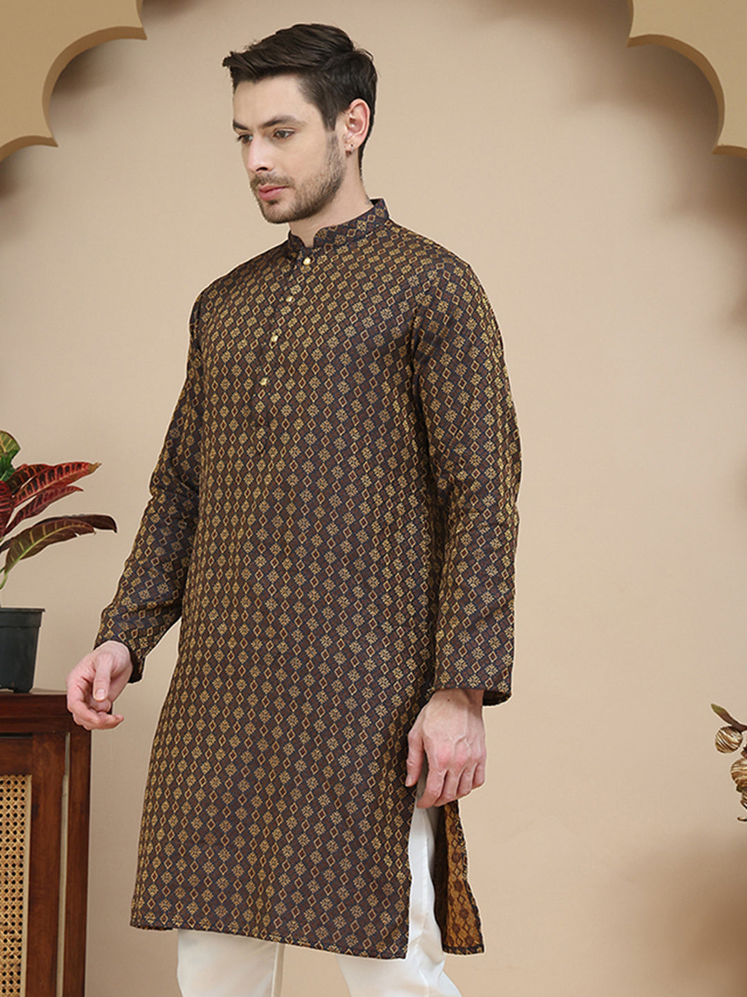 DesiQlo Men Woven Design Kurta Only - Brown