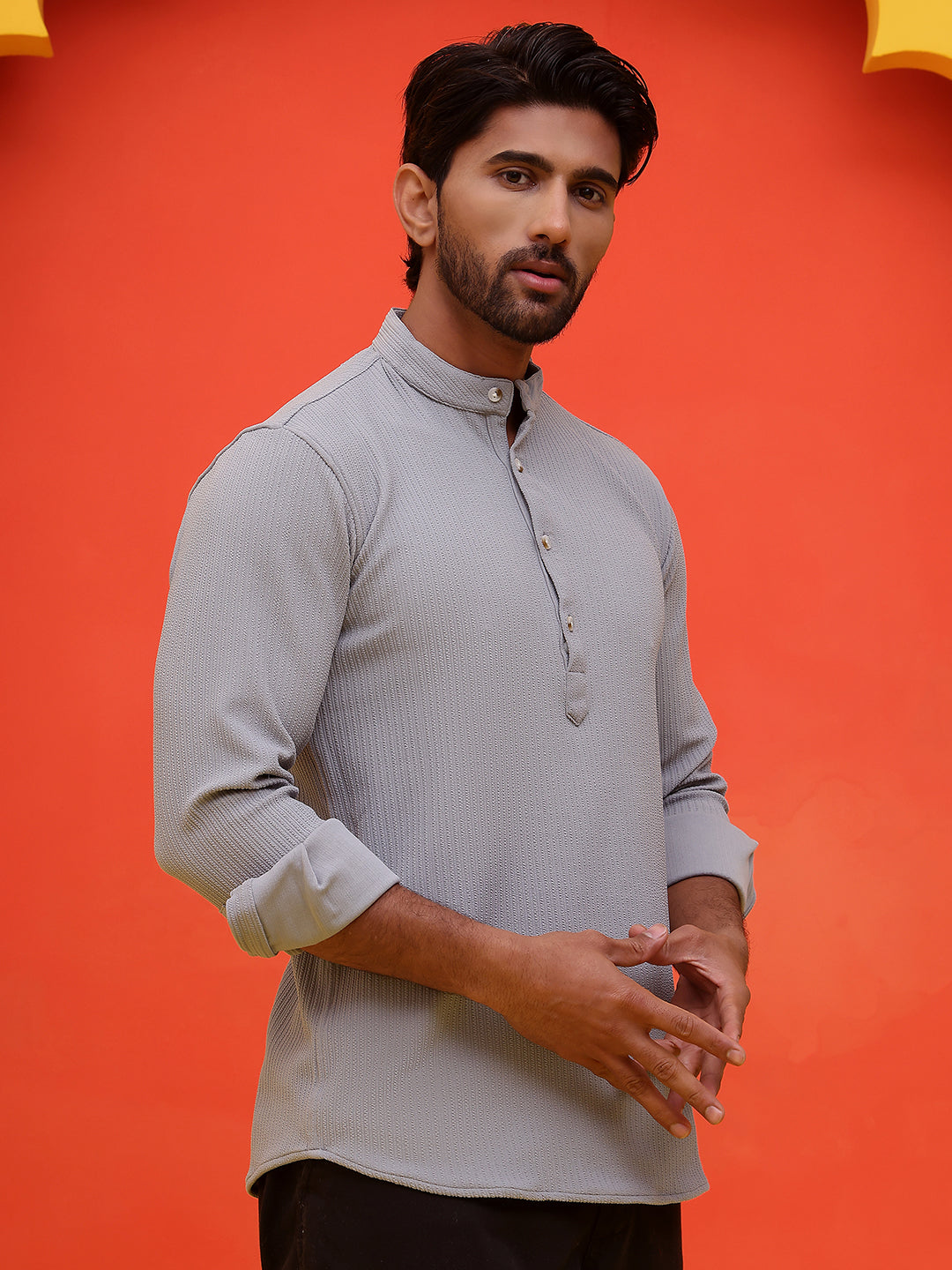 DesiQlo Men Solid Kurta Only - Grey