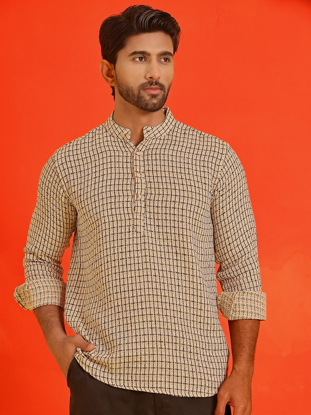 DesiQlo Men Checked Kurta Only - Beige