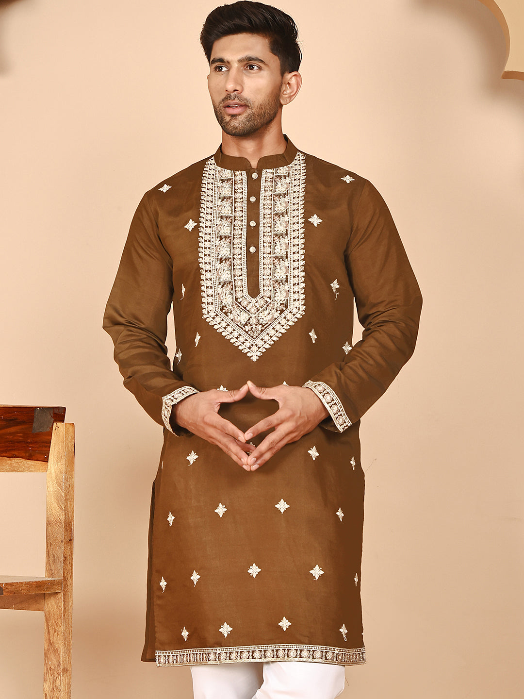 DesiQlo Men Embroidered Kurta Only - Green - KO_5263Mehndi_S