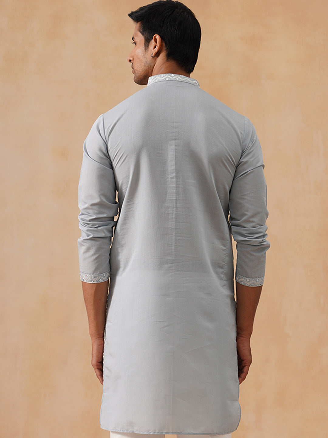 DesiQlo Men Geometric Kurta Only - Grey