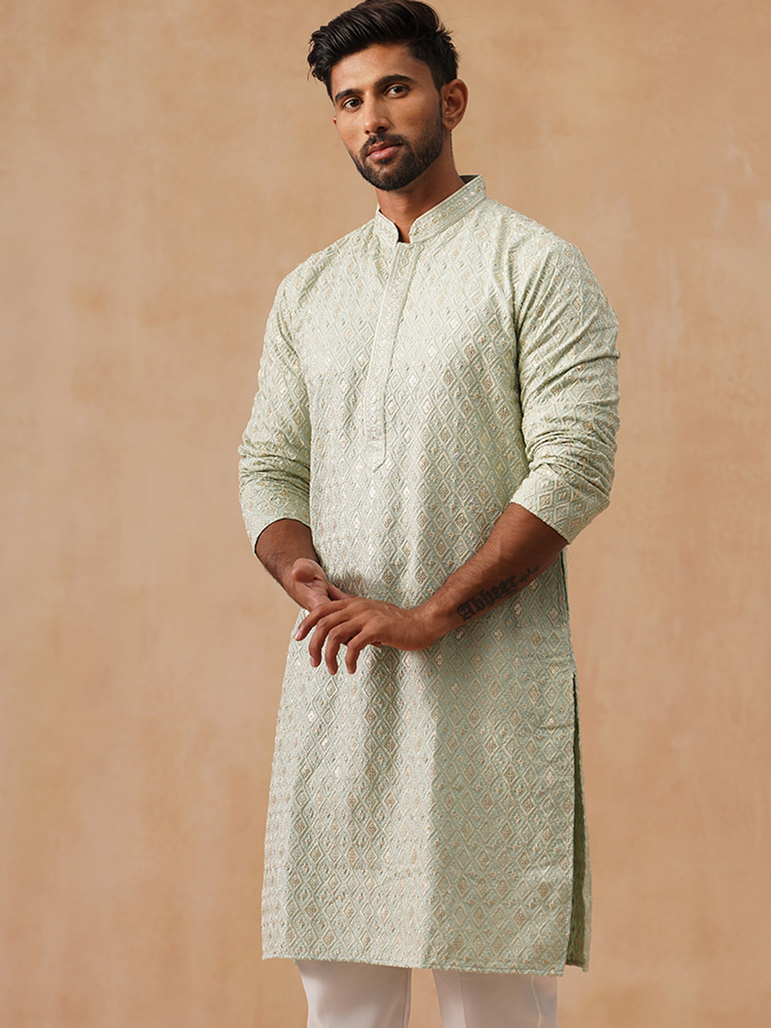 DesiQlo Men Geometric Kurta Only - Multicolor