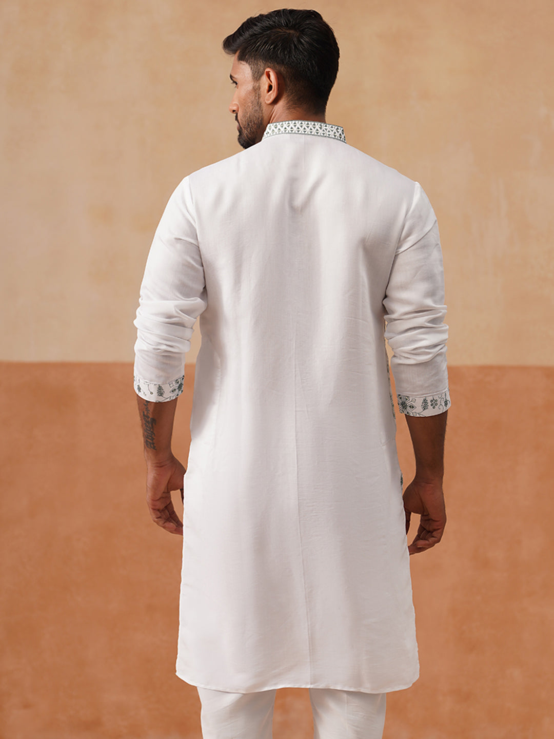 DesiQlo Men Floral Kurta Only - White - KO_5296White_S