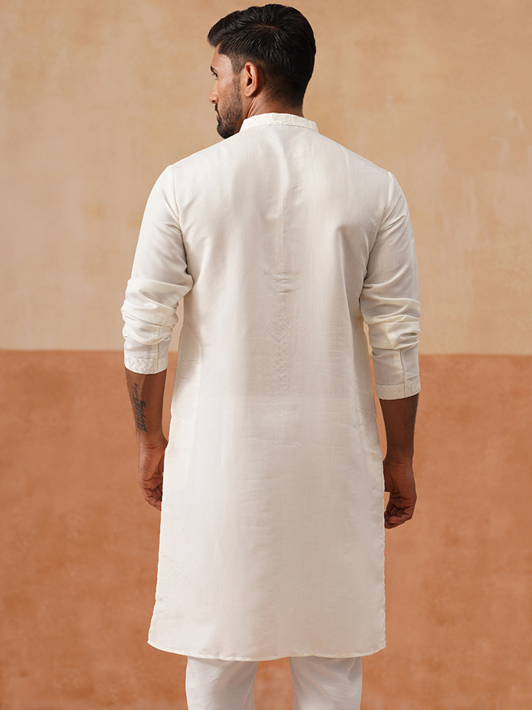 DesiQlo Men Geometric Kurta Only - White - KO_5297White_S