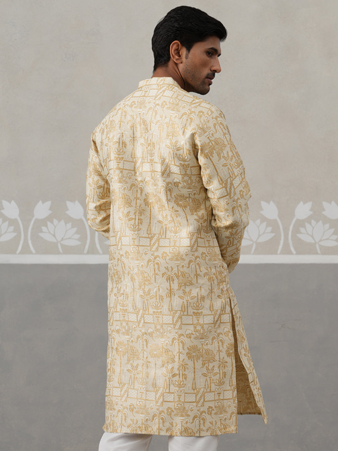 DesiQlo Men Woven Design Kurta Only - Gold