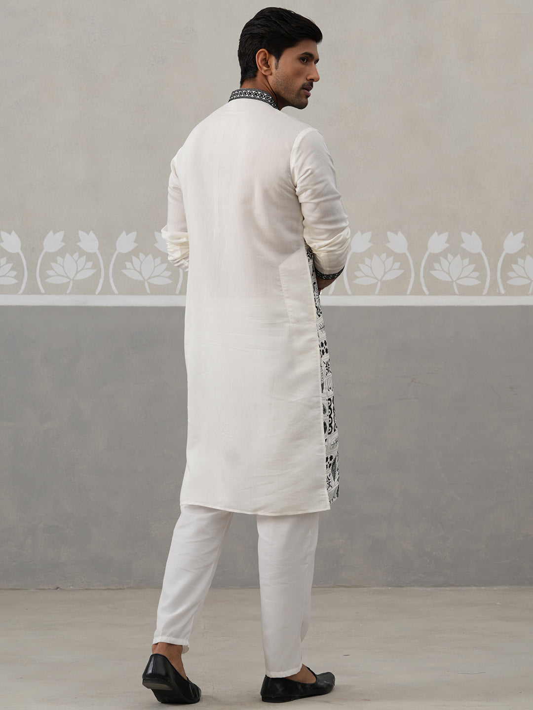 DesiQlo Men Embroidered Kurta Only - White - KO_5325White_S