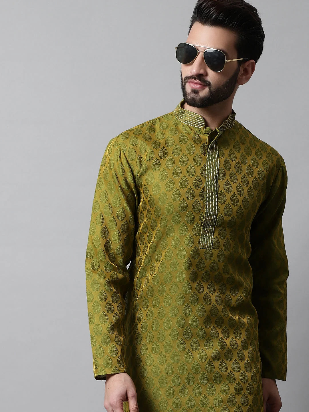 Men Olive Green and White Woven Design Kurtas ( KO 663Olive )-KO-663