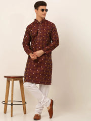 DesiQlo Men's Maroon Collar Embroidered Woven Design Kurta Pajama ( KO 672 Maroon )