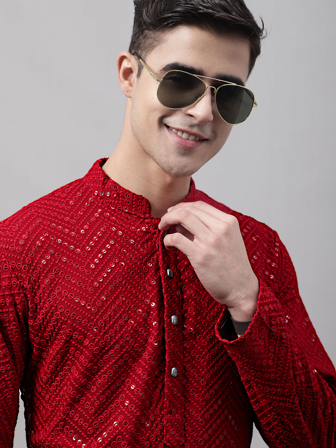 Men Navy Blue Embroidered Sequinned Kurtas-KO-680