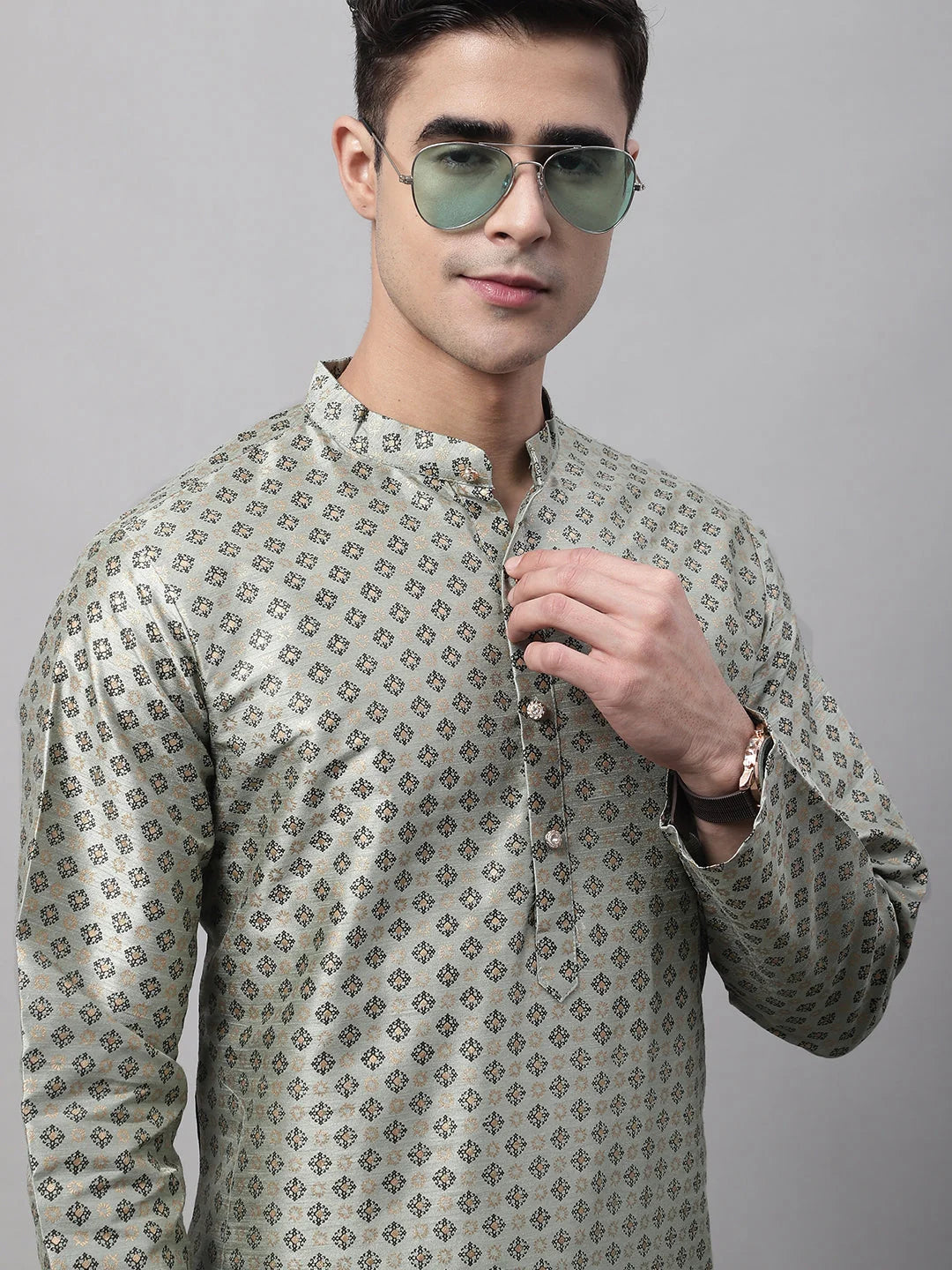 Green Printed Silk Blend Men's Kurta: Stylish Mens Kurta