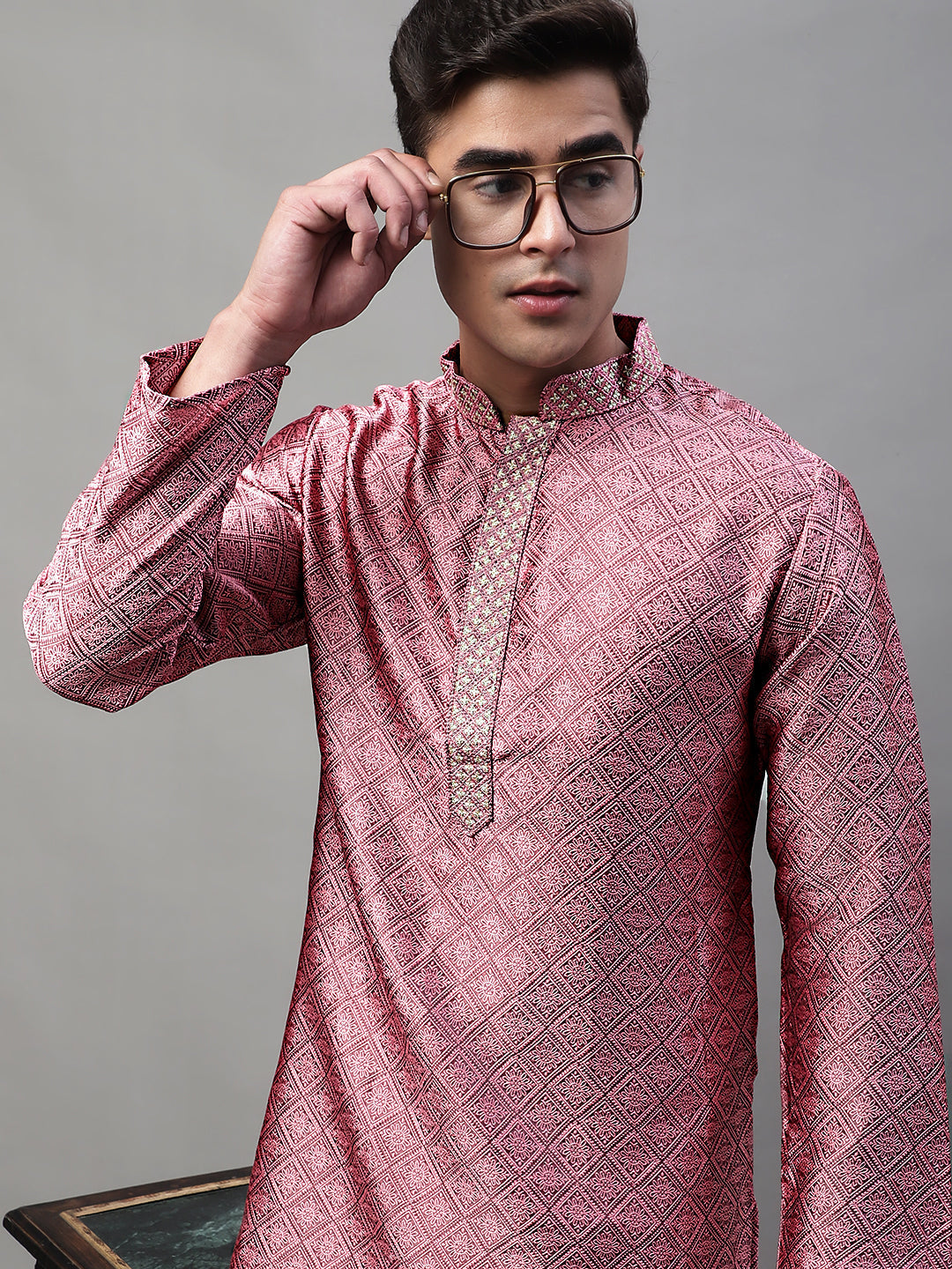 Men's Pink Jacquard Silk Collar Embroidered Kurtas-KO-692