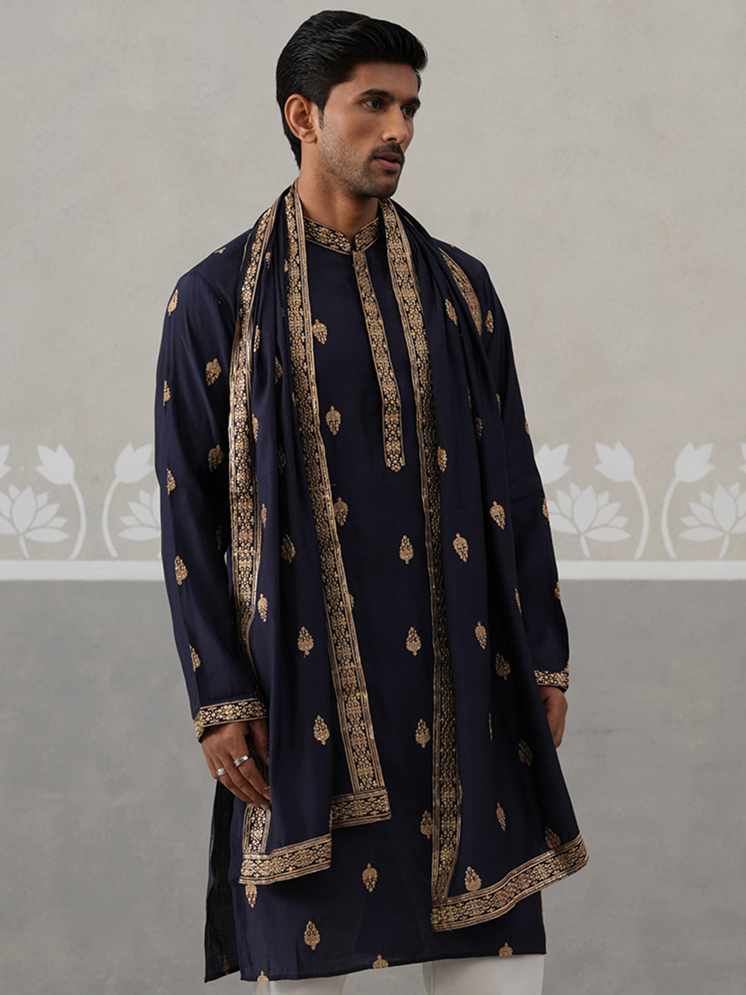 DesiQlo Men Embroidered Kurta Only - Blue - KO_D_5319Navy_S