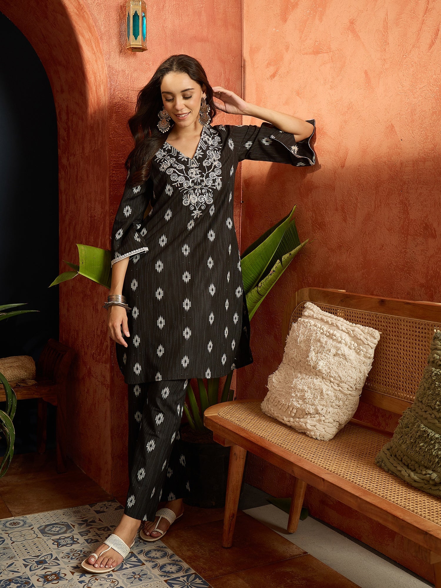Women's Black Woven Design & Embroidered Cotton Straight Kurta Palazzo