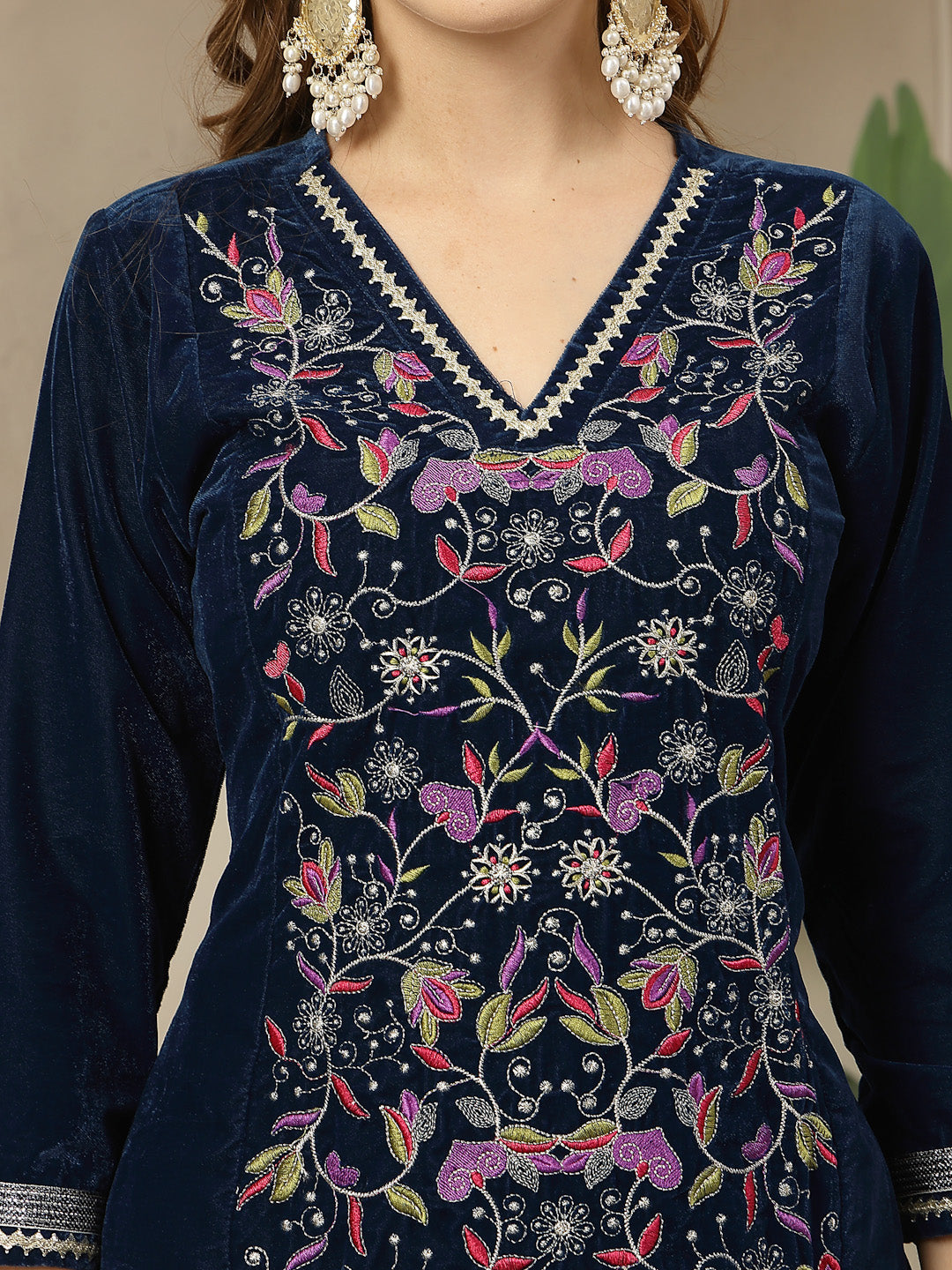 Women's Blue Solid & Embroidered Velvet A-Line Kurta Pant Set (KPBLUEF