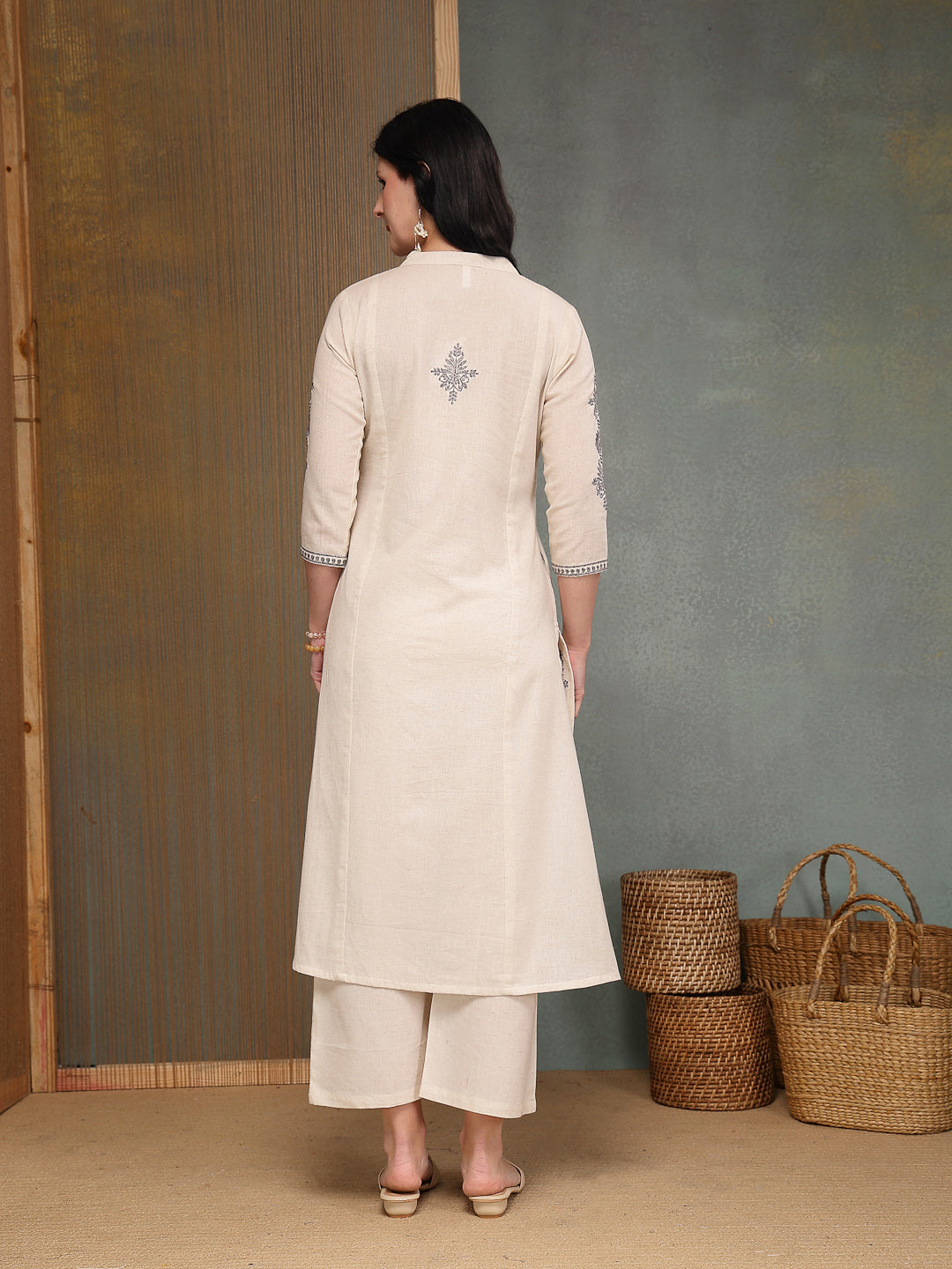 Women's Cream Solid & Embroidered Cotton Flex A-Line Kurta Pant Set (K