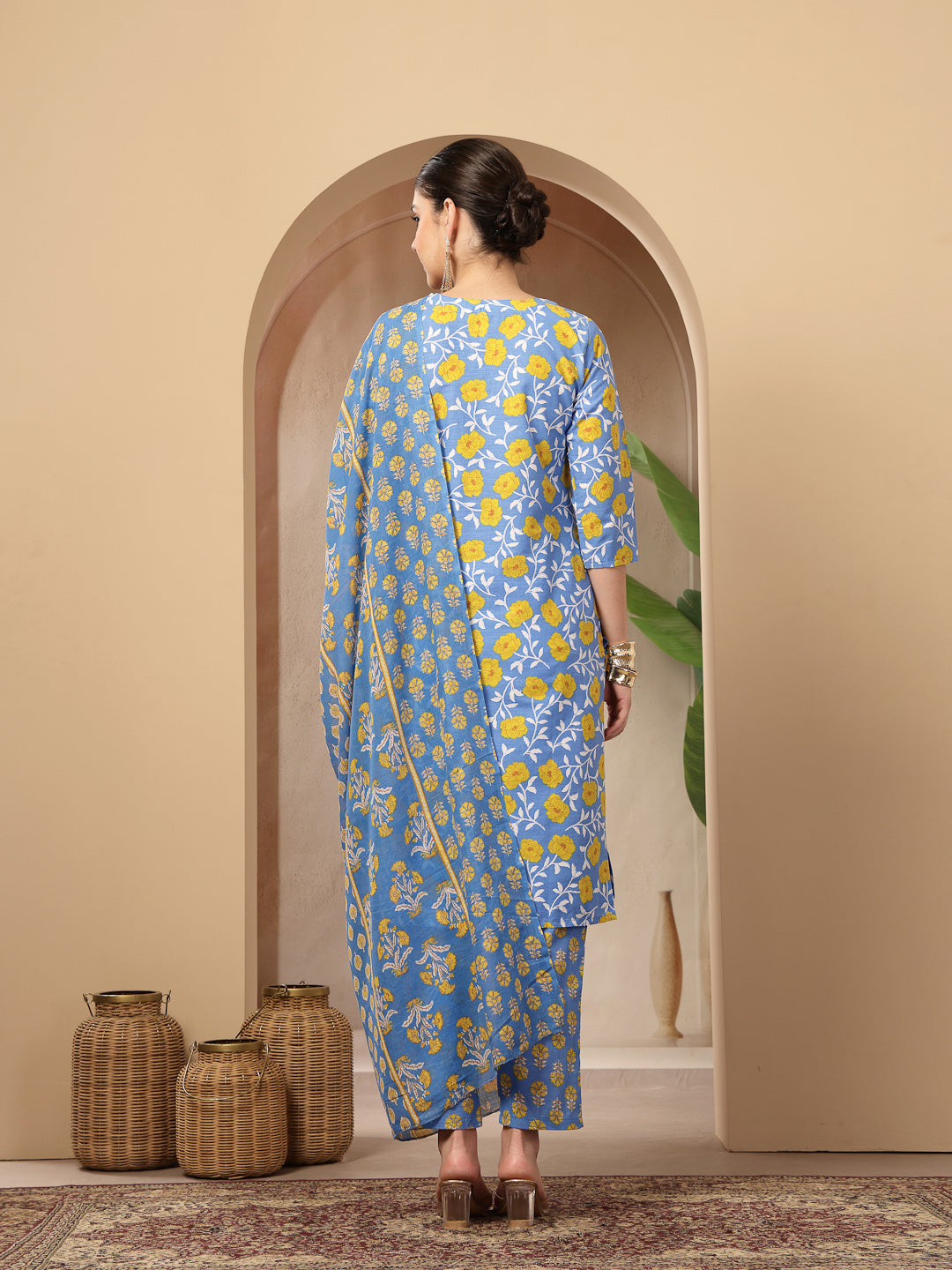 Women's Blue Floral Printed Cotton Straight Kurta Pant Dupatta Set (KP