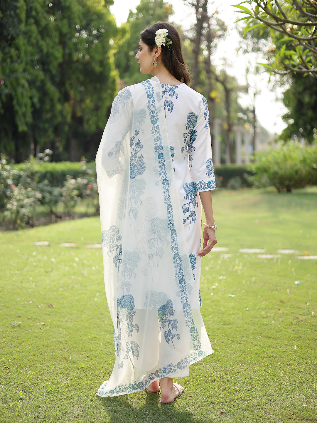Women's Blue Floral Printed Cotton Slub Straight Kurta Pant Dupatta Se