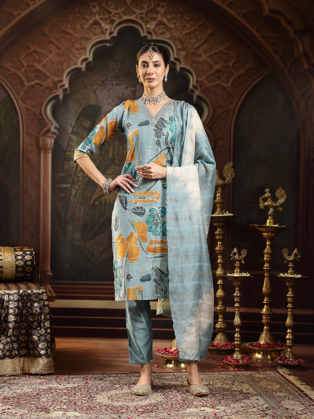 Women's Blue Floral Printed Silk Blend Straight Kurta Pant Dupatta Set