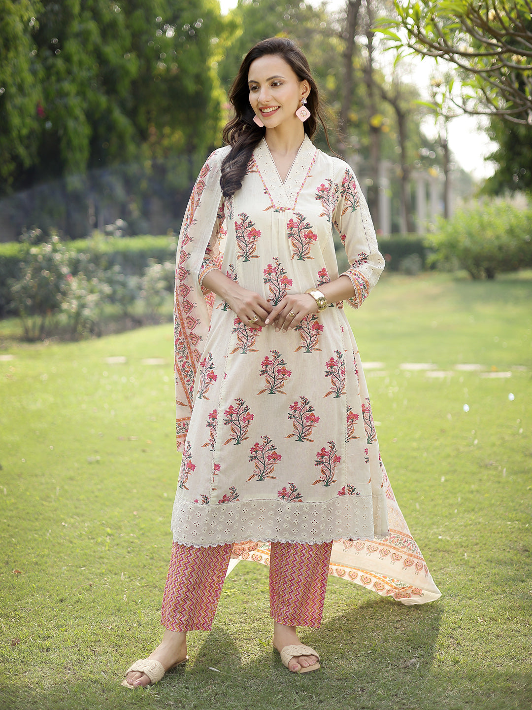 Women's Cream Floral Printed Cotton A-Line Kurta Pant Dupatta Set (KPD