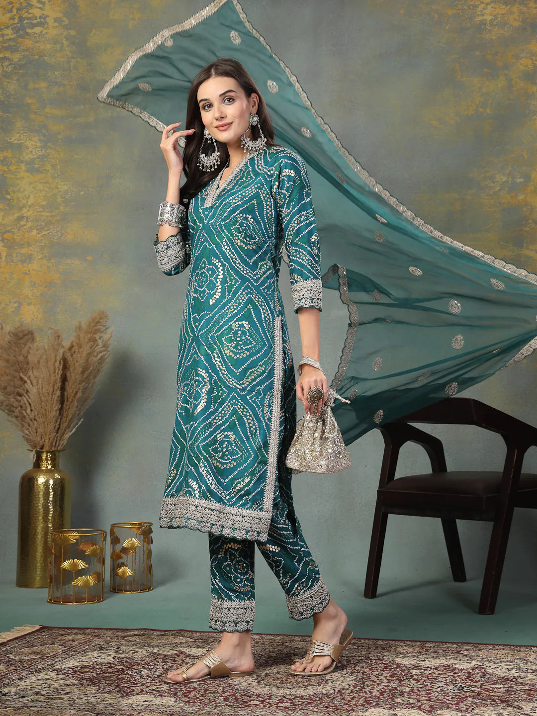Green Bandhani Print Women's Kurta Set with Dupatta | Indian