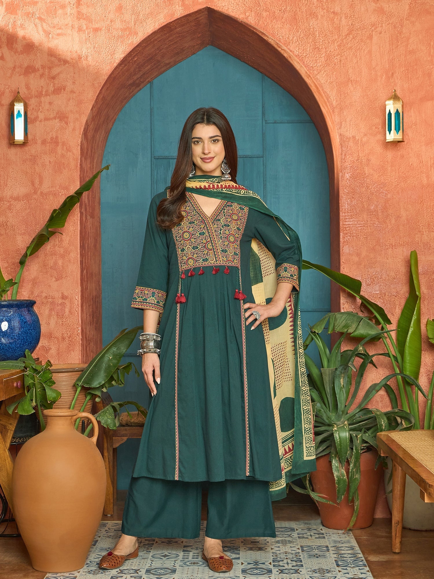 Women's Green Solid Cotton Straight Kurta Pant Dupatta Set (KPDGREENPA