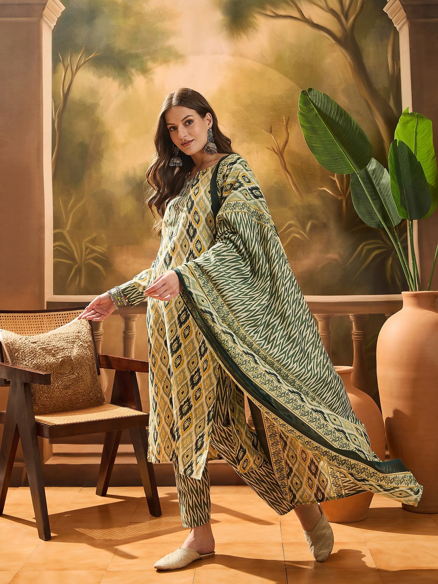 Women's Green Geometric Printed Cotton Blend Straight Kurta Pant Dupat