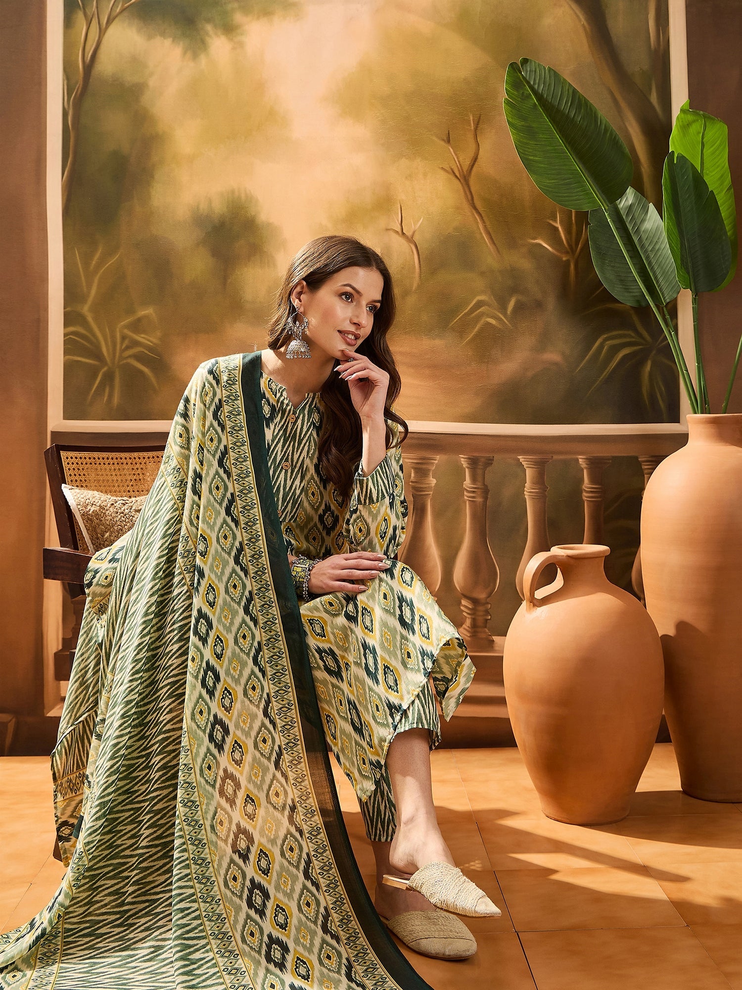 Women's Green Geometric Printed Cotton Blend Straight Kurta Pant Dupat