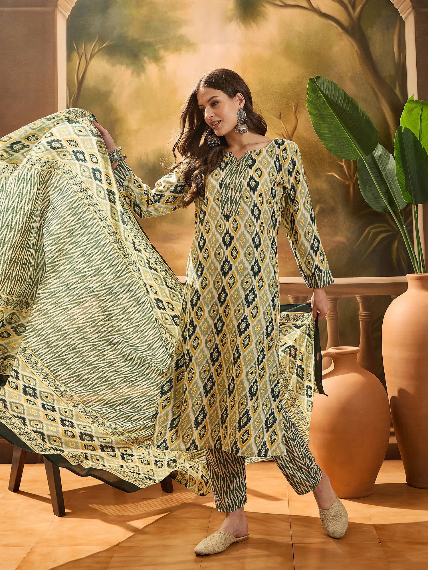 Women's Green Geometric Printed Cotton Blend Straight Kurta Pant Dupat