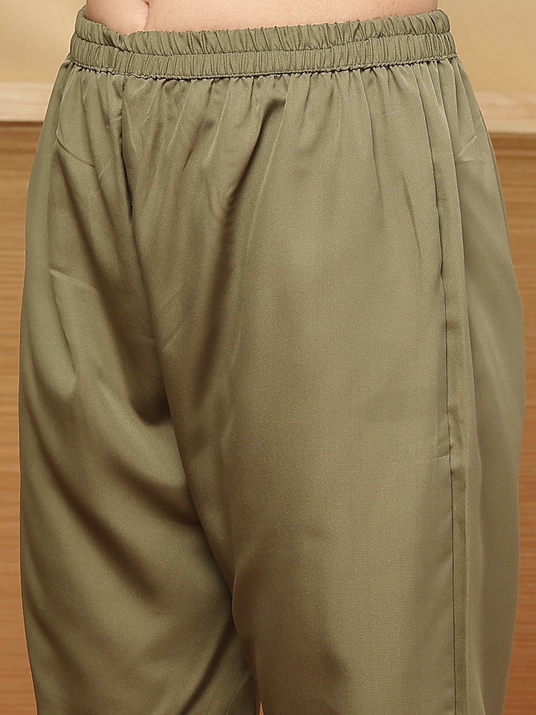 Women's Grey Floral Printed Chanderi Silk Straight Kurta Pant Dupatta 