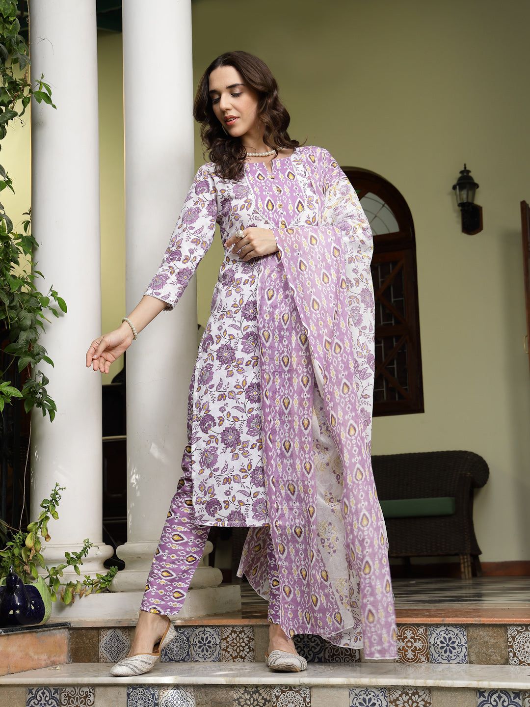 Women's Lavender Floral Printed Cotton Straight Kurta Pant Dupatta Set