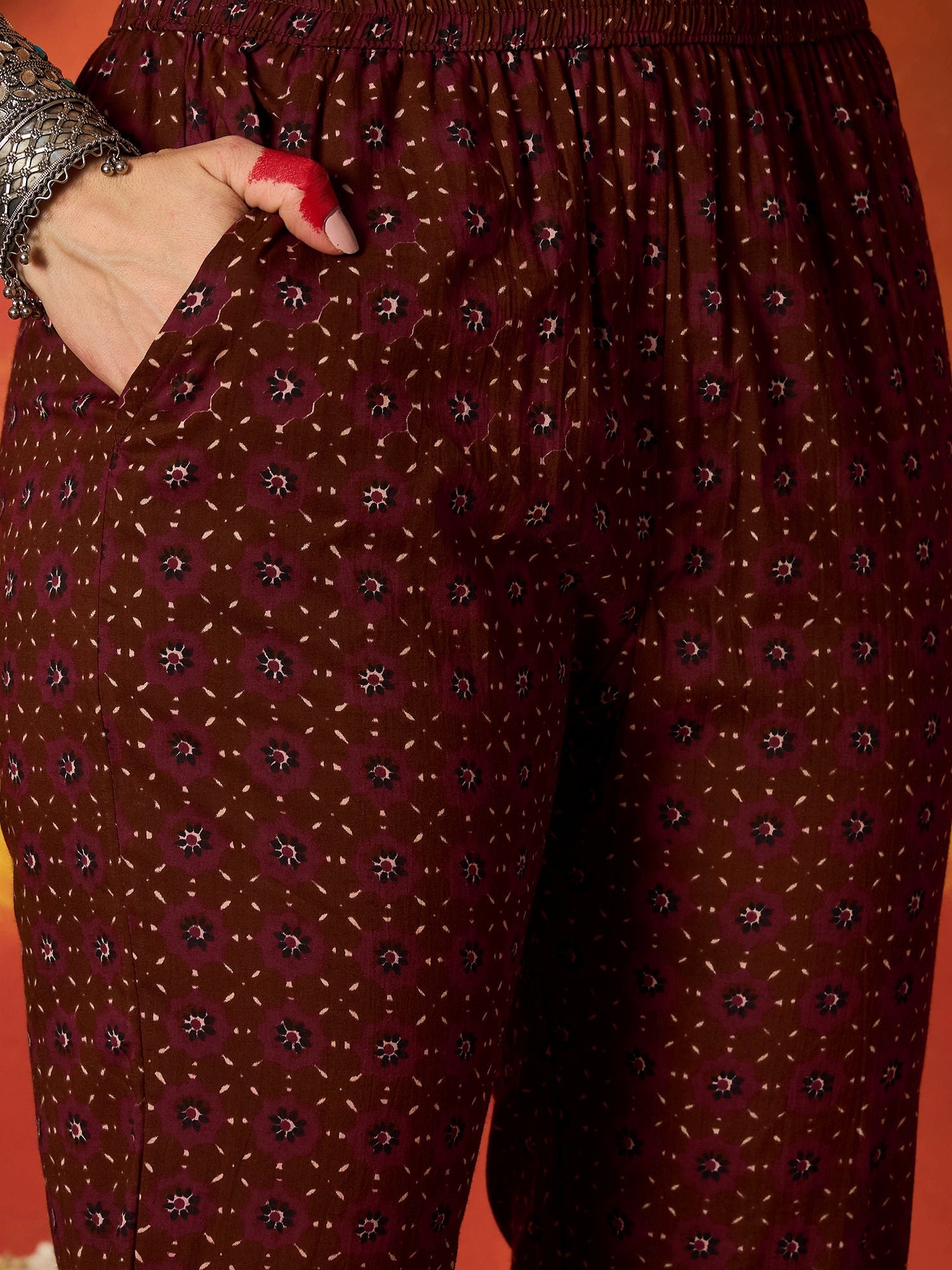 Women's Maroon Striped & Floral Printed Cotton Straight Kurta Pant Dup