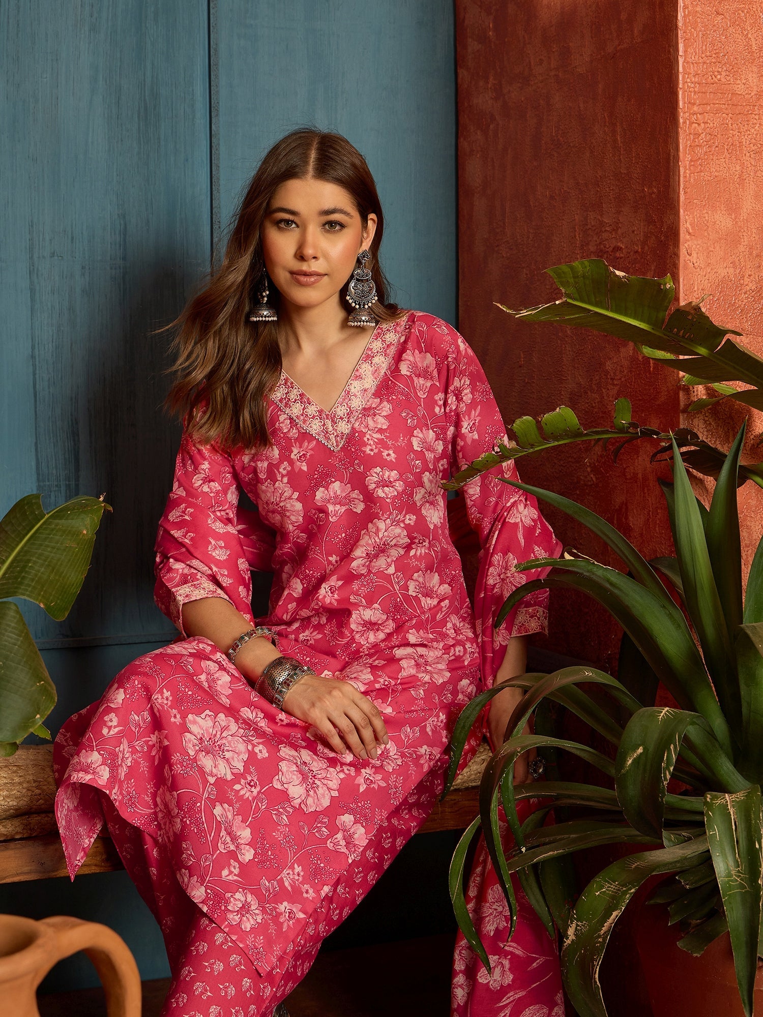 Women's Pink Floral Printed Cotton Straight Kurta Pant Dupatta Set (KP