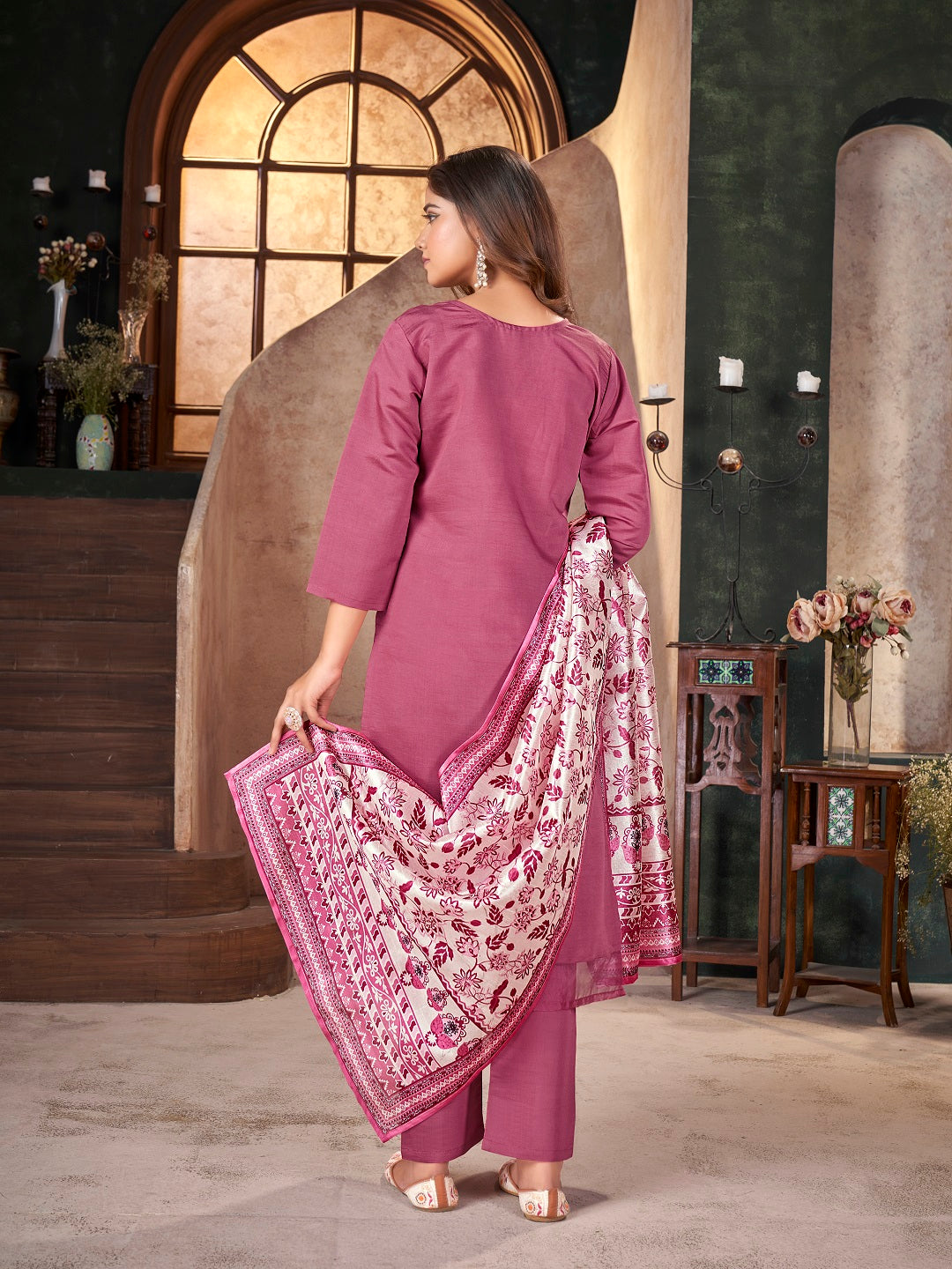 Women's Rose Pink Solid & Embroidered Silk Blend Straight Kurta Pant D