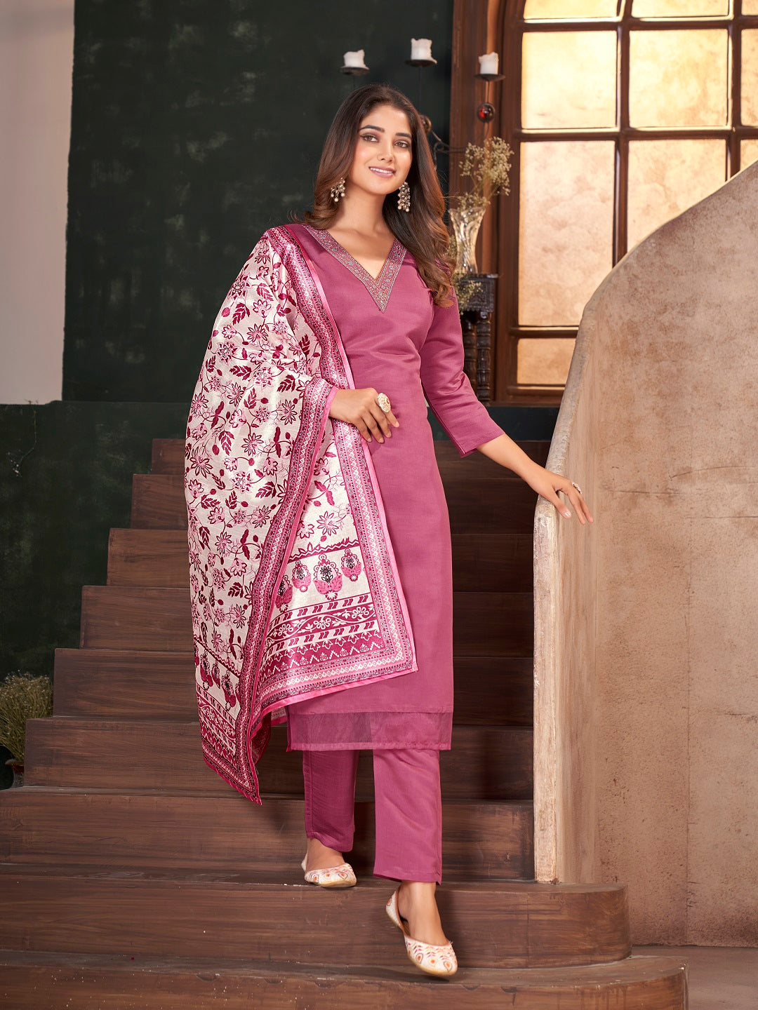 Women's Rose Pink Solid & Embroidered Silk Blend Straight Kurta Pant D