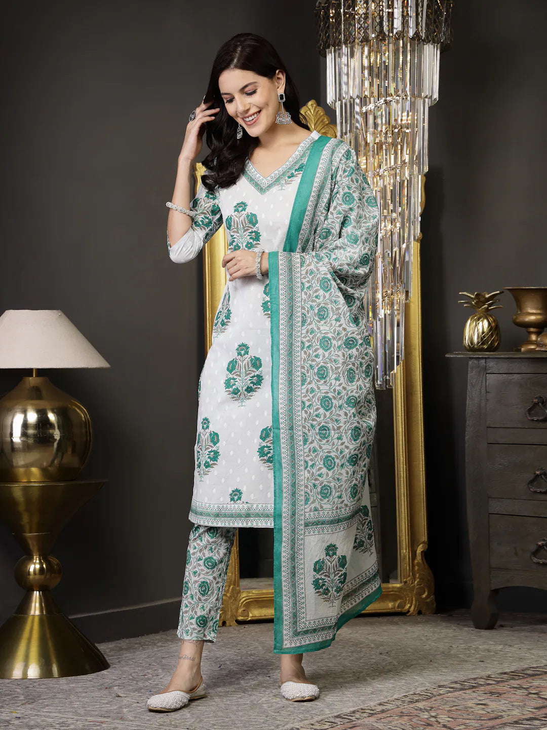White Printed Cotton Kurta Set | Women's Indian Kurta Sets
