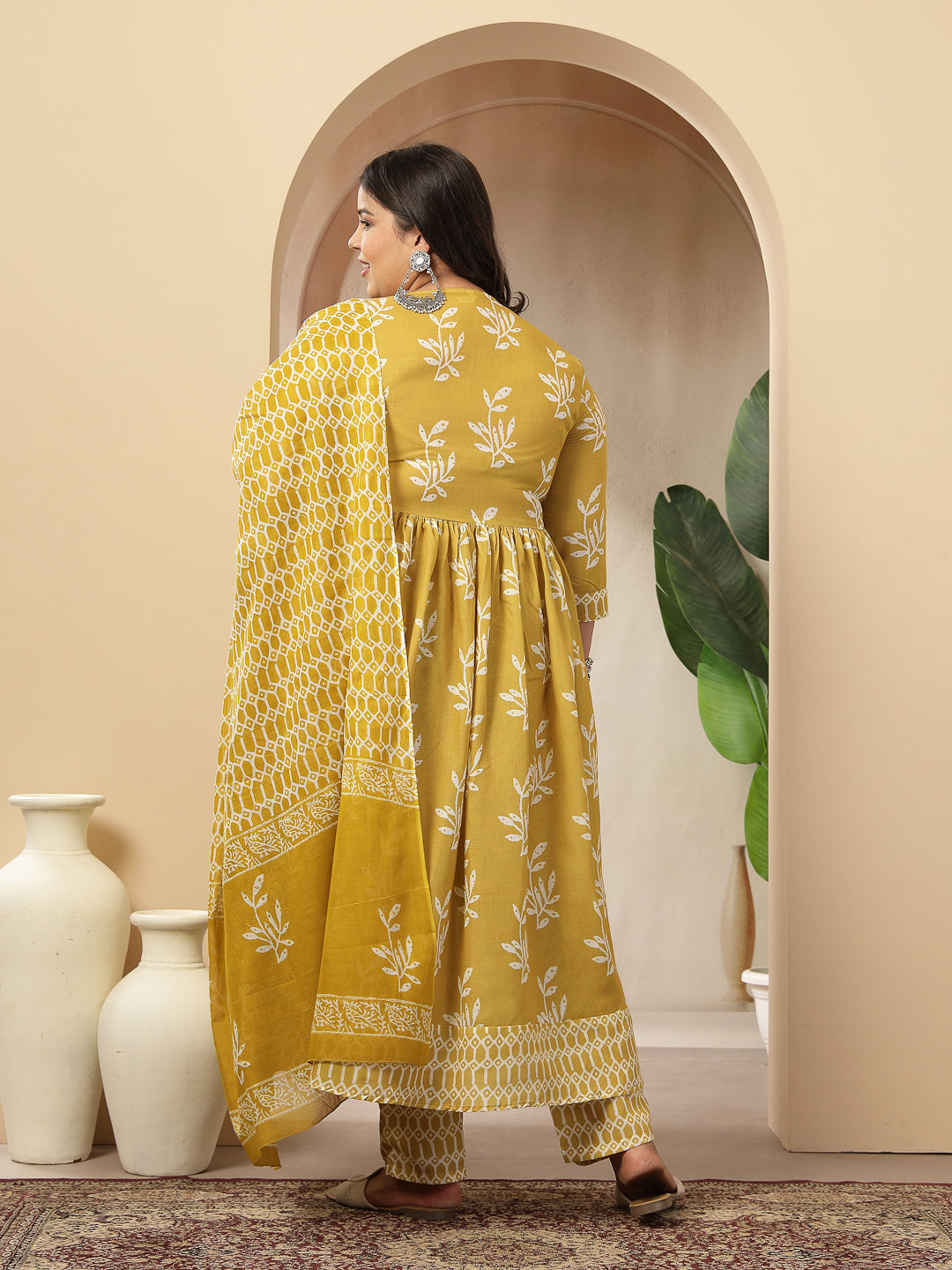 Women's Plus Size Yellow Floral Printed Cotton Anarkali Kurta Pant Dup