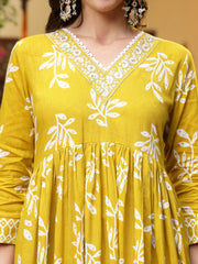 Stylum Women's Yellow Floral Printed Cotton Anarkali Kurta Pant Dupatta Set (KPDYELLOWMANI)