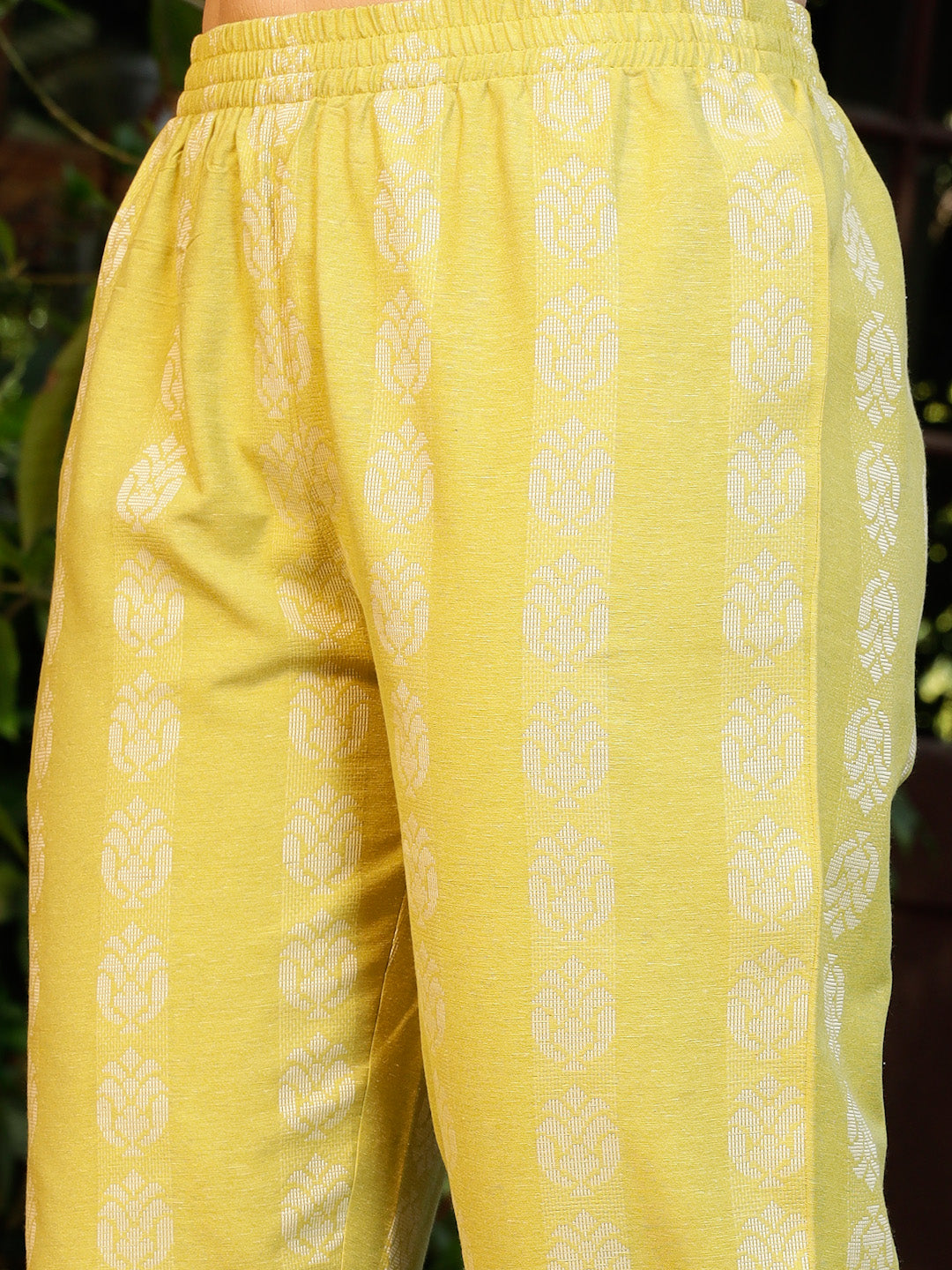 Women's Lime Green Woven Design Cotton Blend Straight Kurta Pant Set (