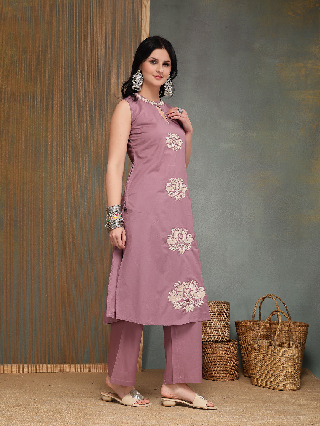 Women's Mauve Solid & Embroidered Cotton A-Line Kurta Pant Set (KPMAUV