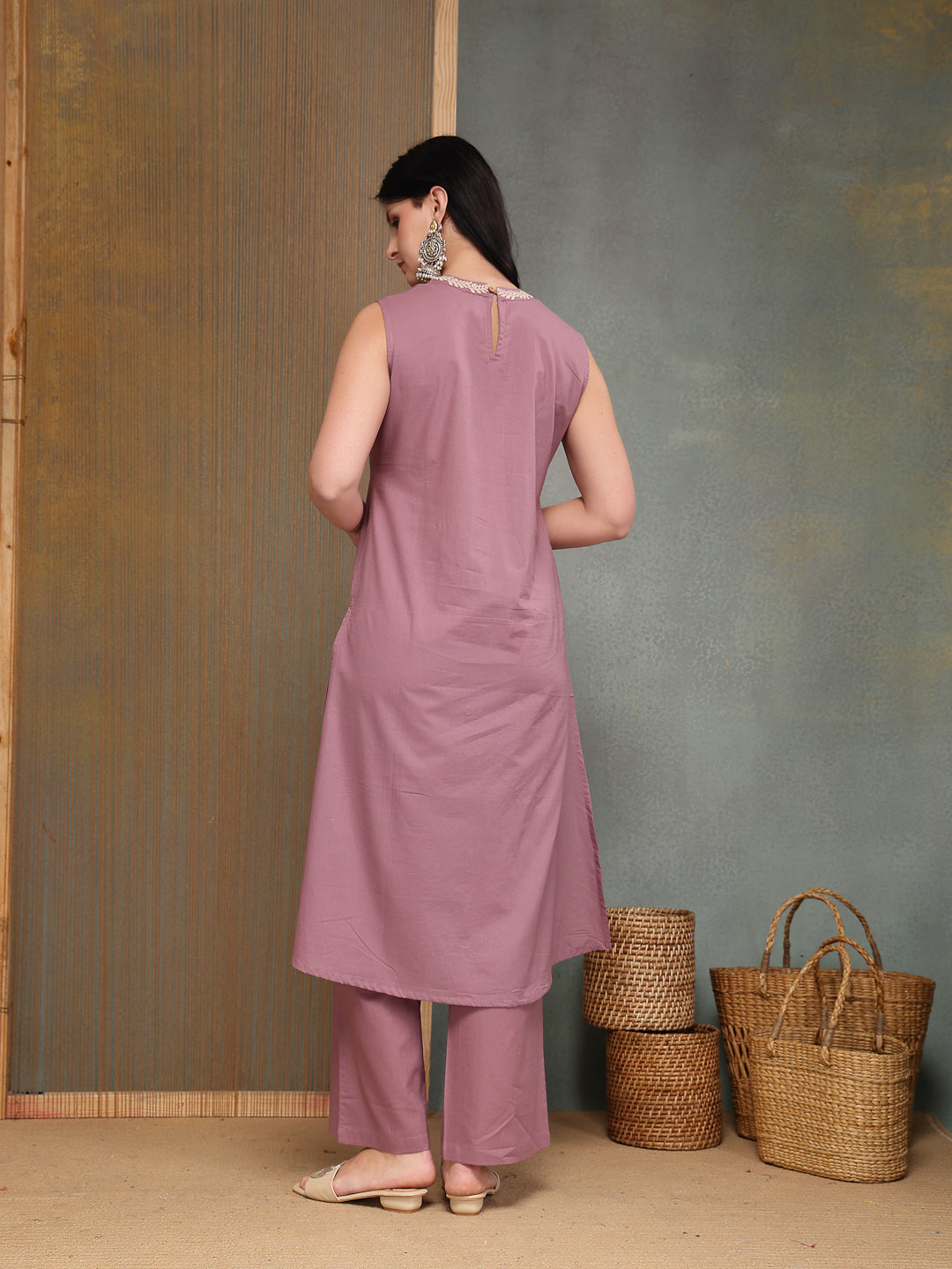 Women's Mauve Solid & Embroidered Cotton A-Line Kurta Pant Set (KPMAUV