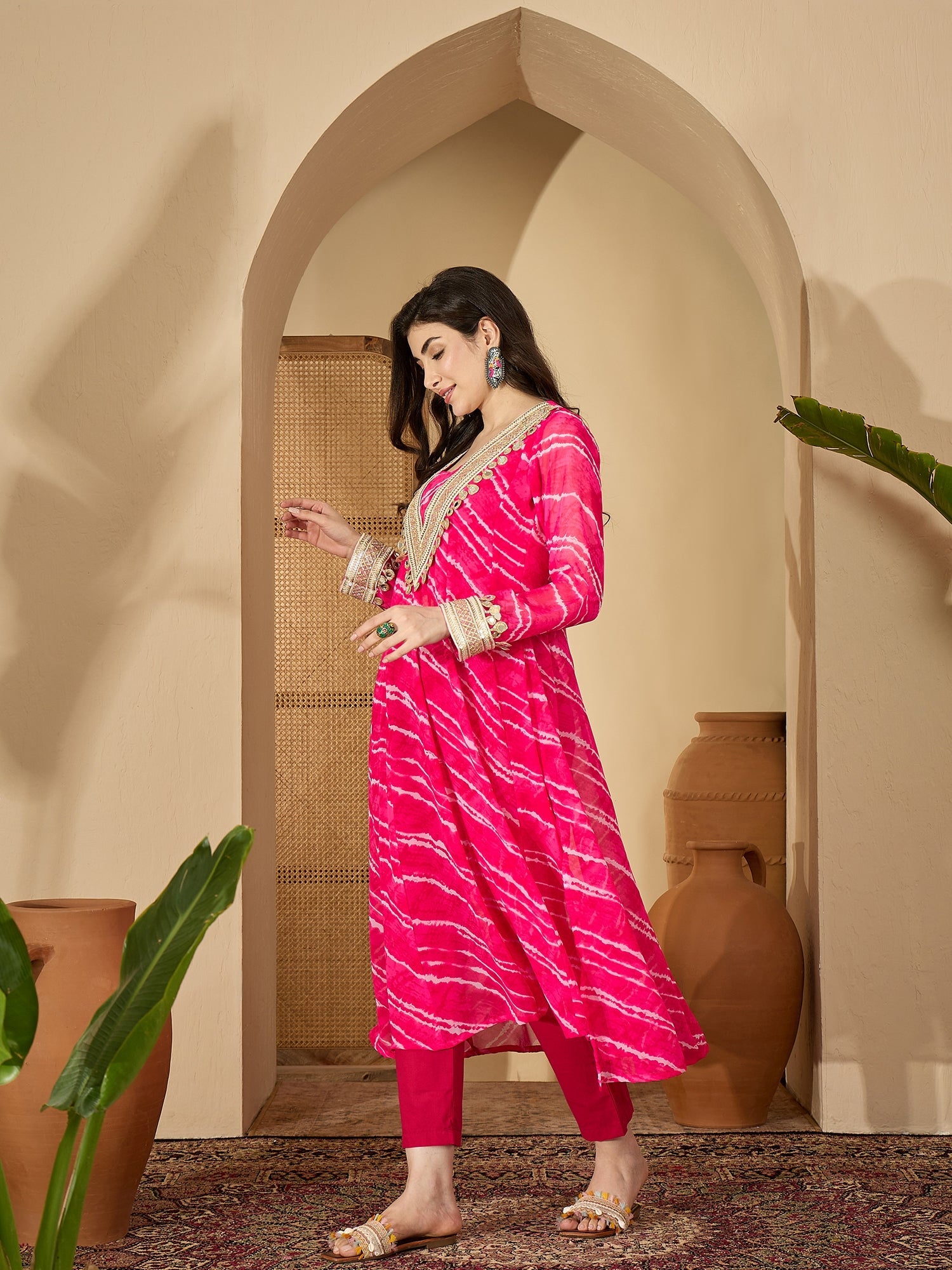 Women's Pink Leheriya Printed & Embroidered Georgette A-Line Kurta Pan